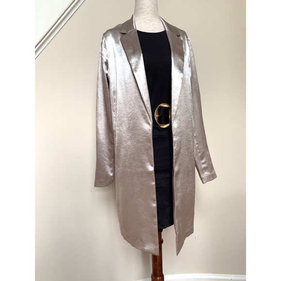 Forever 21 Jackets & Blazers - Pale gold satin blazer jacket, XS